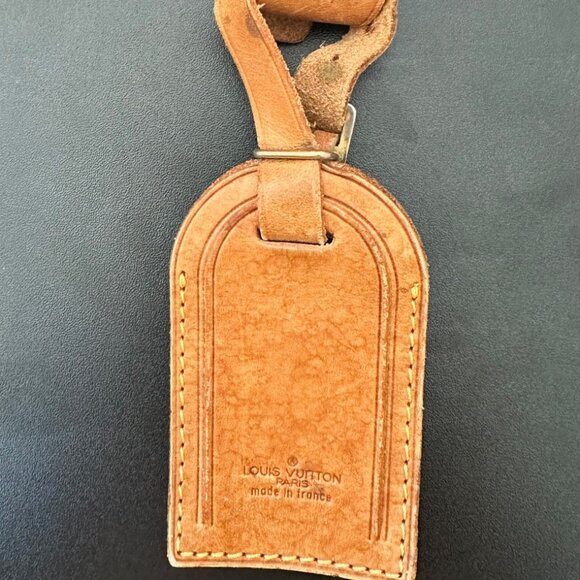 Louis Vuitton‎ Luggage Tag w/ Piognet - GUC - Picture 1 of 8